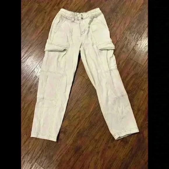 PACSUN Elastic Waist Cargo Pants Size Small Cream with Khaki outline - Picture 2 of 9